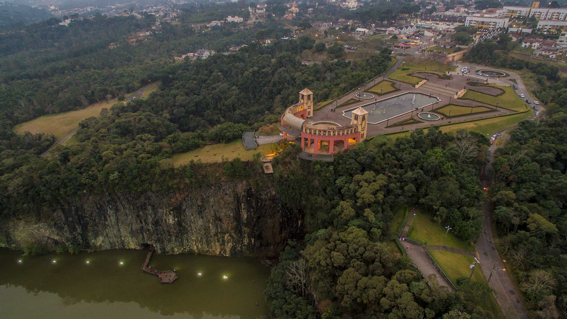 Fotografia Aérea Parque Tangua em Curitiba